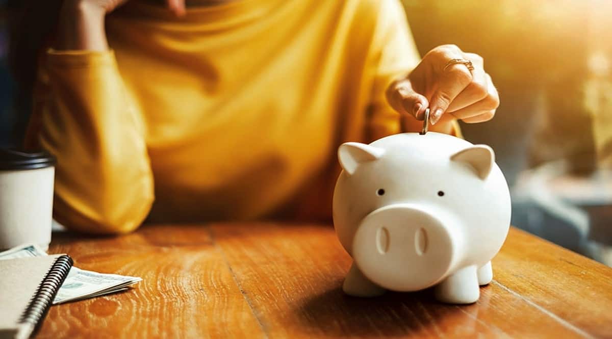 5 money management tips for women to take control of their finances