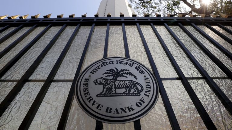 RBI:n mukaan 93 % 2 000 rupian seteleistä on palannut toukokuun jälkeen