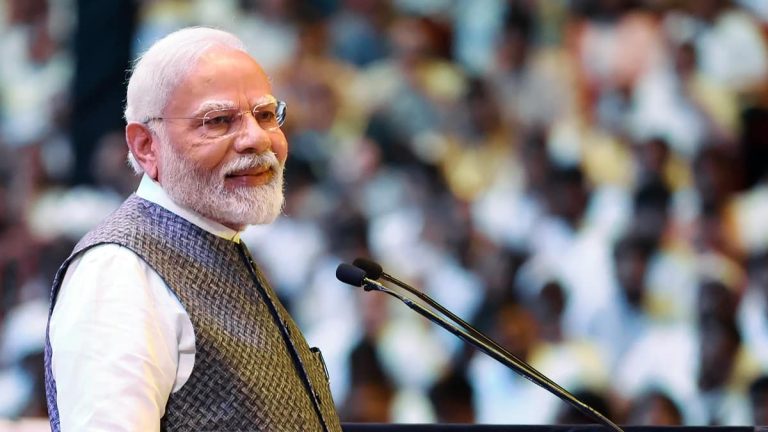 PM Modi omistaa ja laskee peruskiven yli 6500 Rs arvoisille tie- ja rautatiehankkeille – tiedä sen merkitys