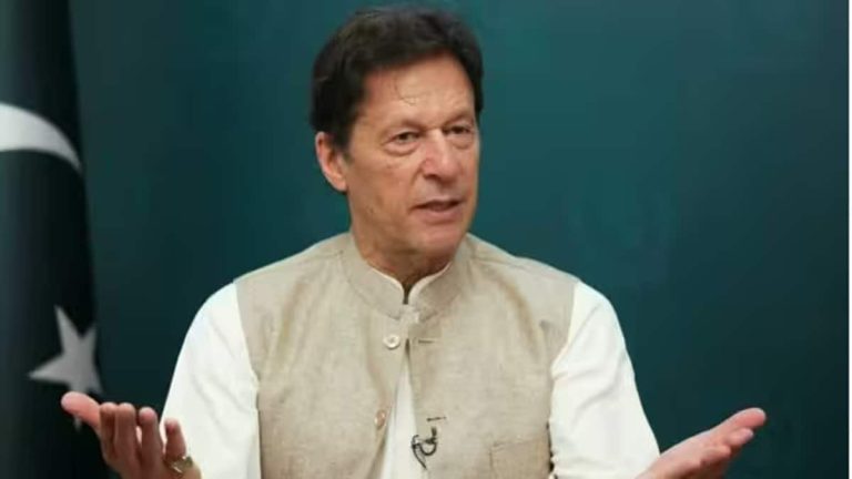 Pakistanin entinen pääministeri Imran Khan suunnitteli 9. toukokuuta väkivaltaisuuksia erottaakseen armeijan komentajan kenraali Munirin, sanoo läheinen avustaja