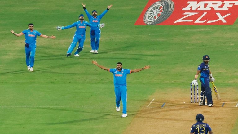 Ind vs SL ICC World Cup 2023: Shami, Siraj näyttelevät suurta roolia, kun Intia kukistaa Sri Lankan 302 juoksulla, saavutti puolivälieriin – Urheiluuutiset