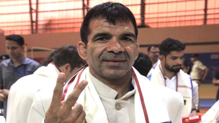 Bajrang Punian jälkeen kuuroolympialaisten kultamitalisti Virender Singh palautti Padma Shrin WFI:n presidentinvaalien johdosta – Intian uutiset