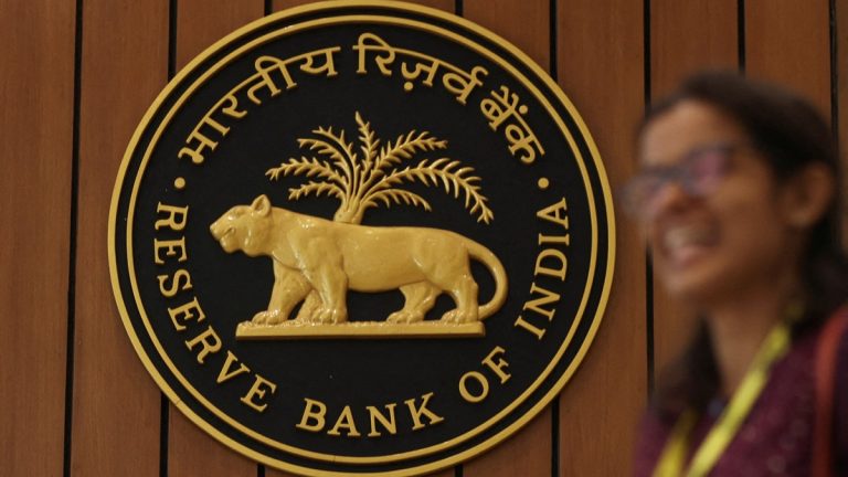 Algolainaus voi johtaa mahdolliseen kriisiin, varoittaa RBI:n johtaja Shaktikanta Das – Banking & Finance News