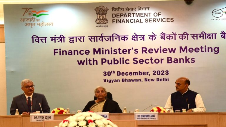 Valtiovarainministeri tapaa julkisyhteisöjen johtajia, arvioi taloudellista kehitystä – Banking & Finance News
