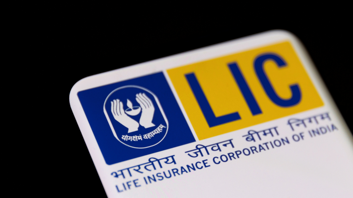 LIC share price today