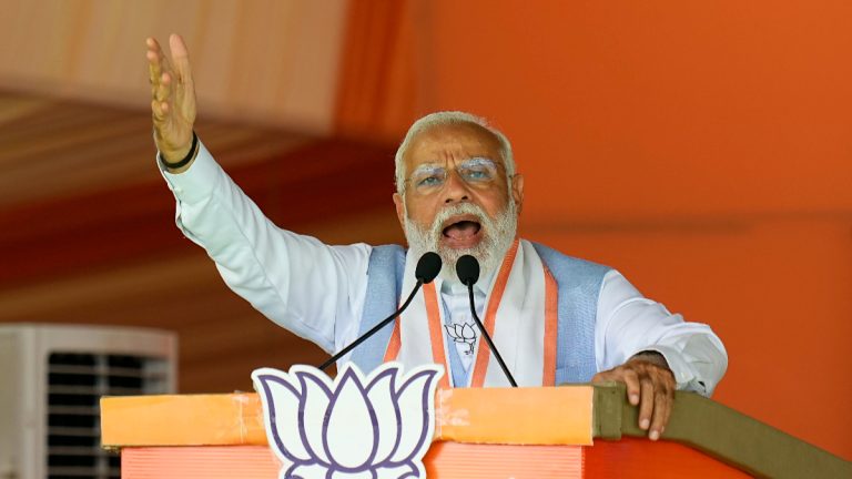 ”INDI-allianssin anti-Sanatan, jäsenet levittävät valheita vaarassa olevasta demokratiasta”: PM Modi Maharashtrassa