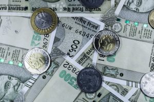 RCap-lainanantajat vaativat 9 650 rupian ennakkomaksua aikaisintaan – Pankki- ja rahoitusuutiset